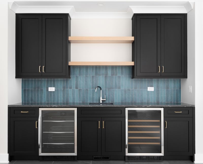 Modern Tiling and Backsplash